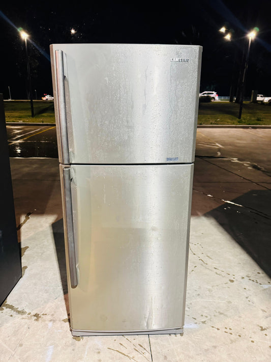 SAMSUNG 434 LITRES FRIDGE FREEZER