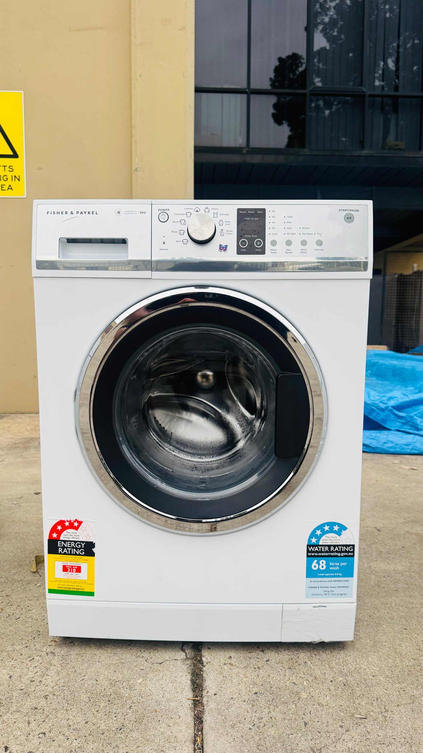 FISHER AND PAYKEL 8KGS FRONT LOADER WASHING MACHINE