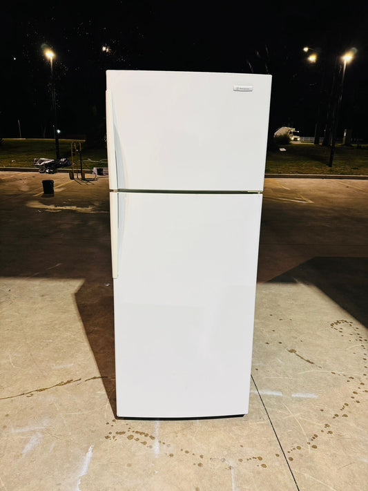 WESTINGHOUSE 440 LITRES FRIDGE FREEZER