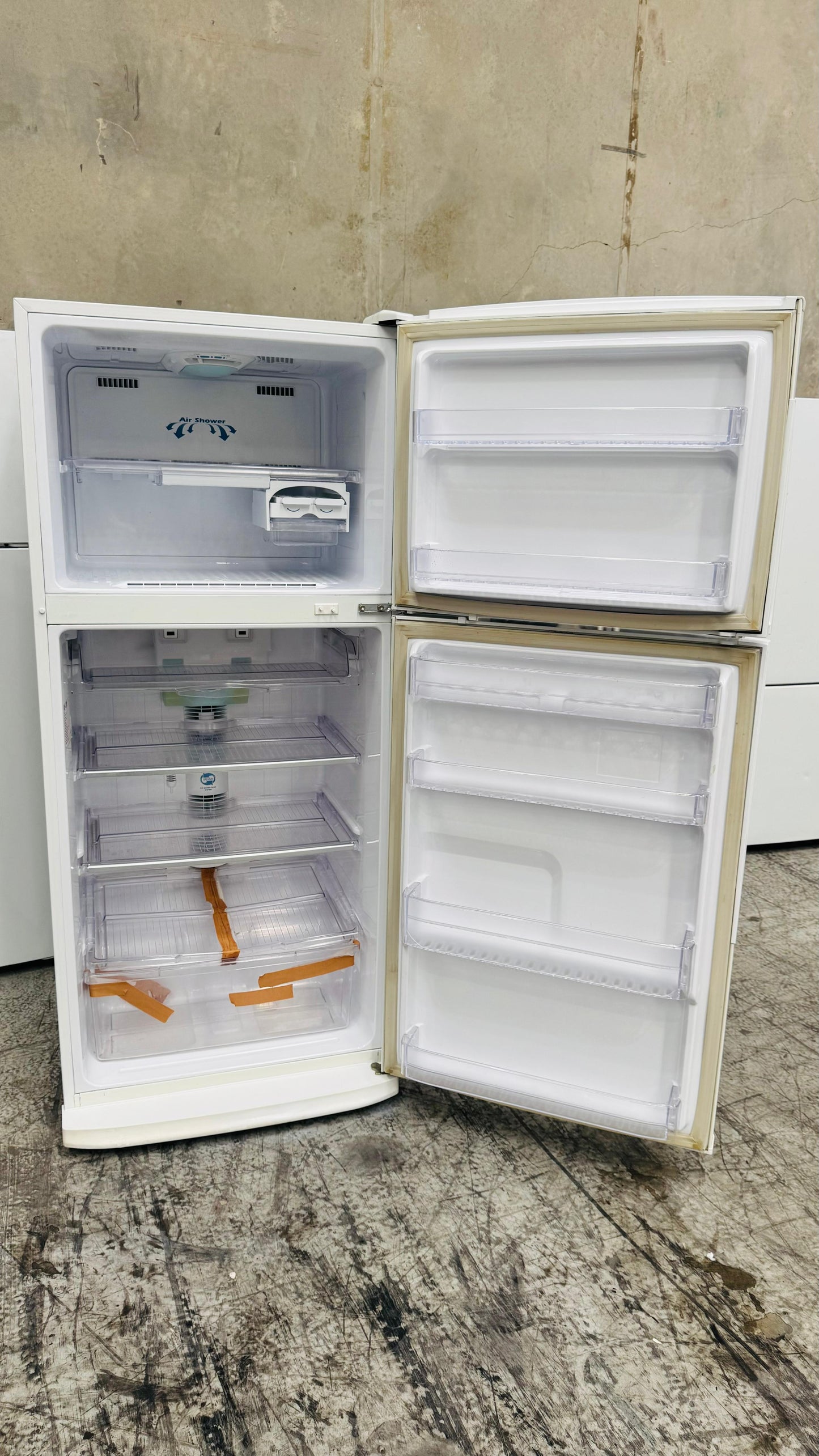 SAMSUNG 443 LITRES FRIDGE FREEZER