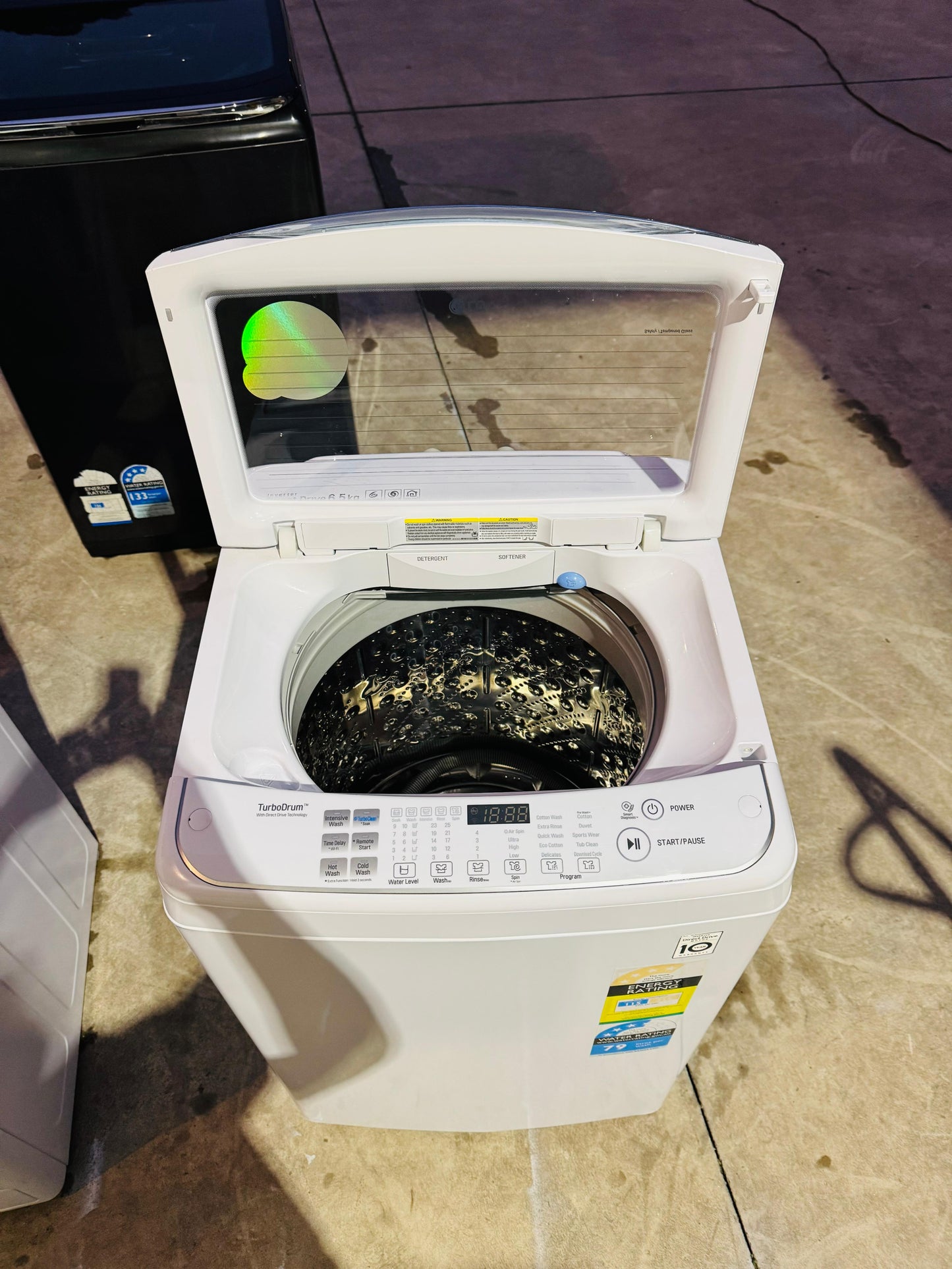 LG 6.5KGS TOP LOADER WASHING MACHINE