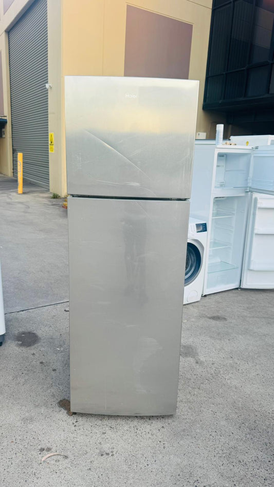 HAIER 335 LITRES FRIDGE FREEZER