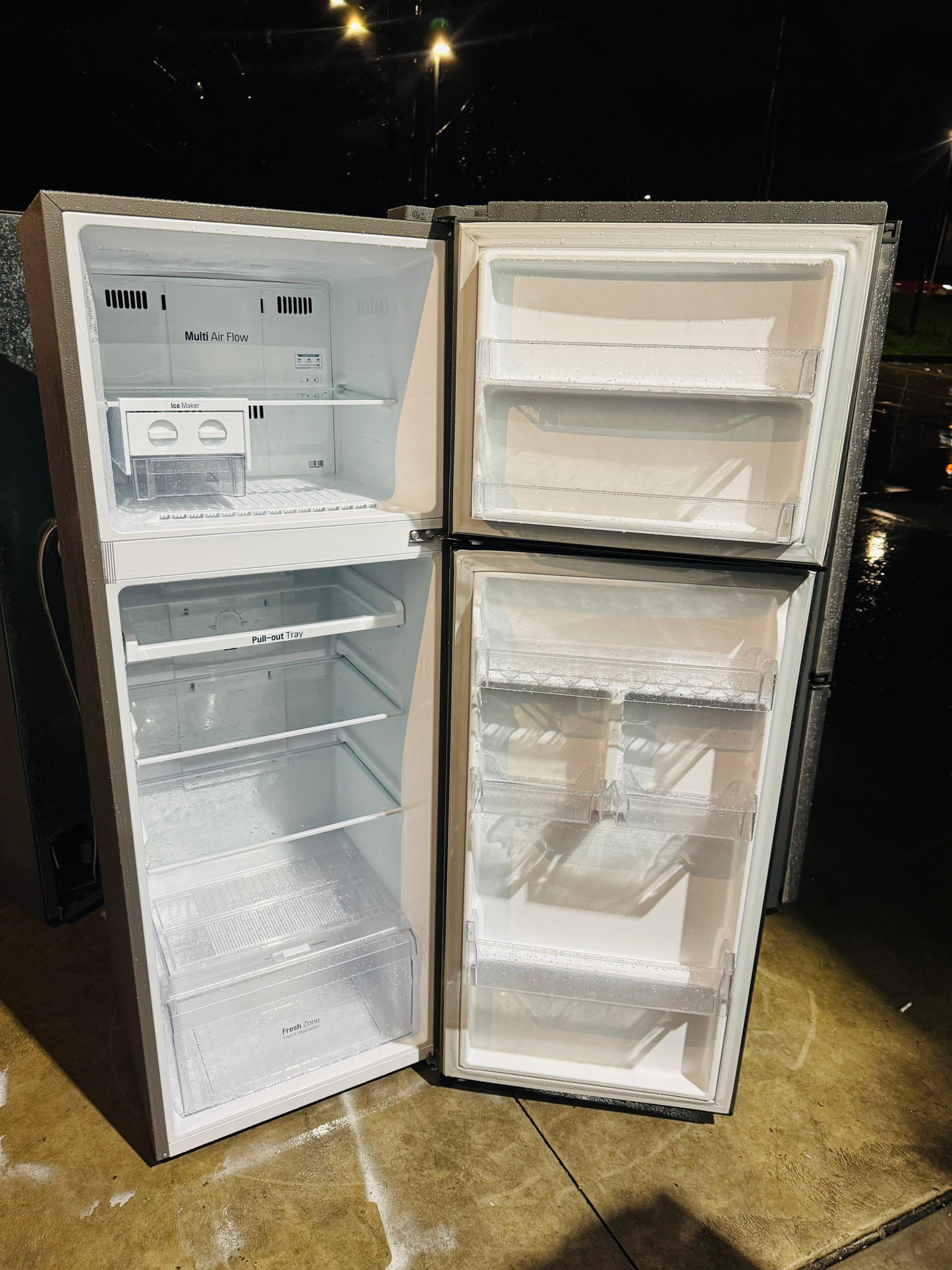 LG 332 LITRES FRIDGE FREEZER