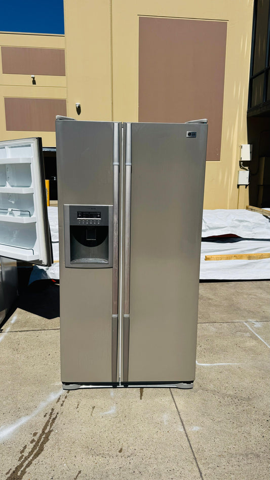 LG SIDE BY SIDE 567 LITRES FRIDGE FREEZER