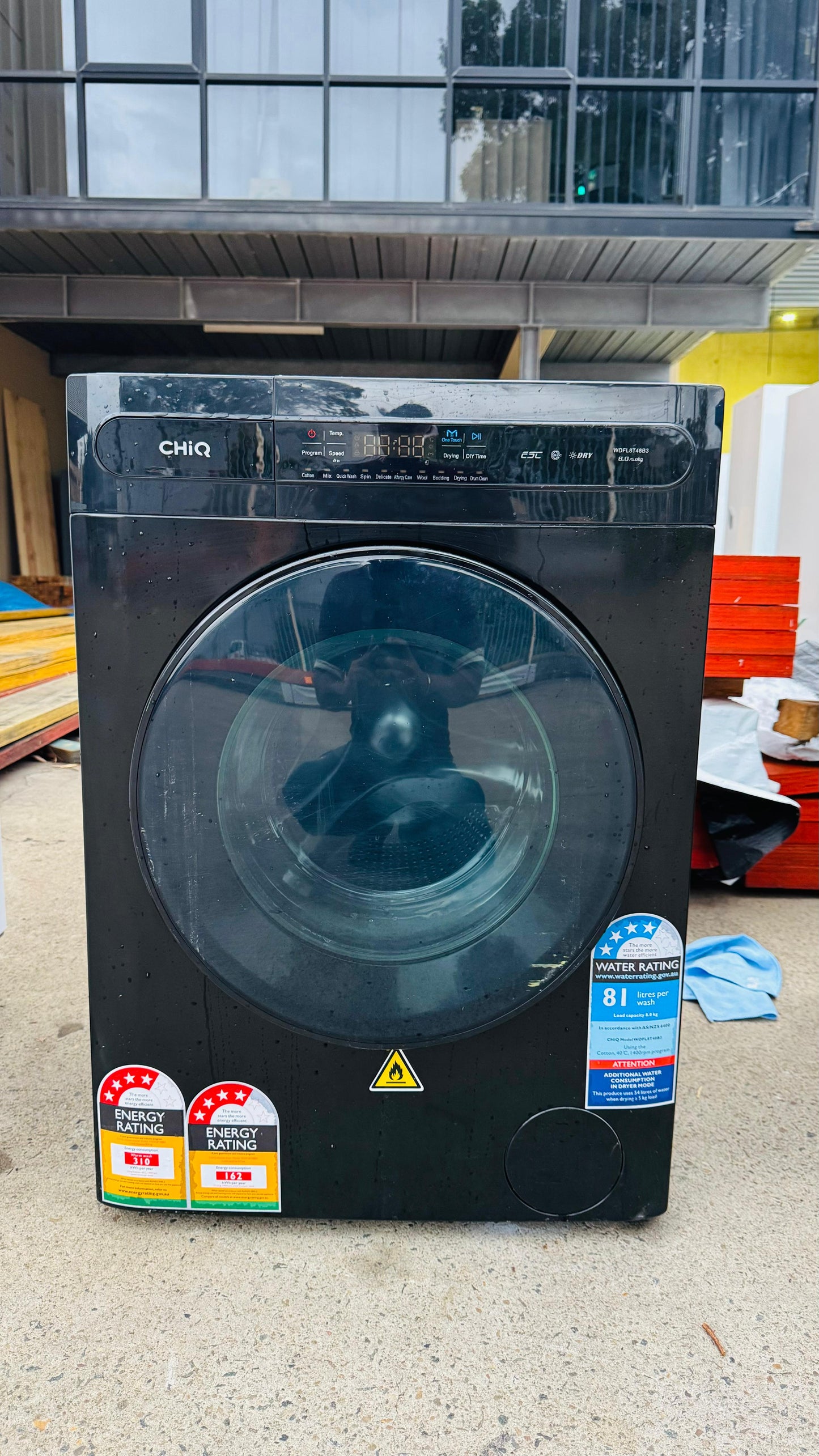 CHIQ 8KGS FRONT LOADER WASHING MACHINE ONLY