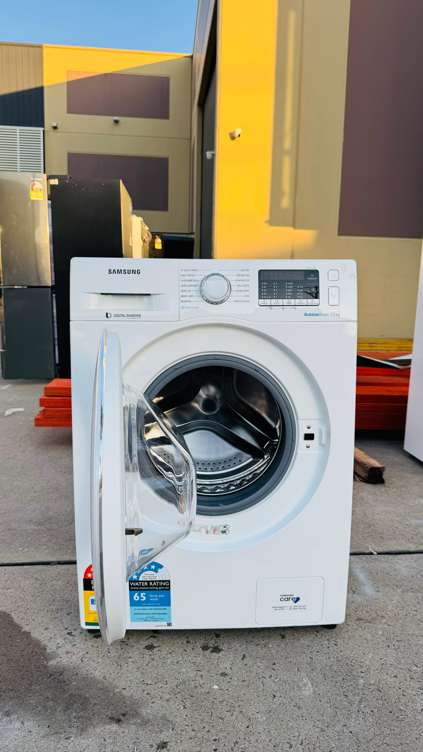 SAMSUNG 7.5KGS FRONT LOADER WASHING MACHINE