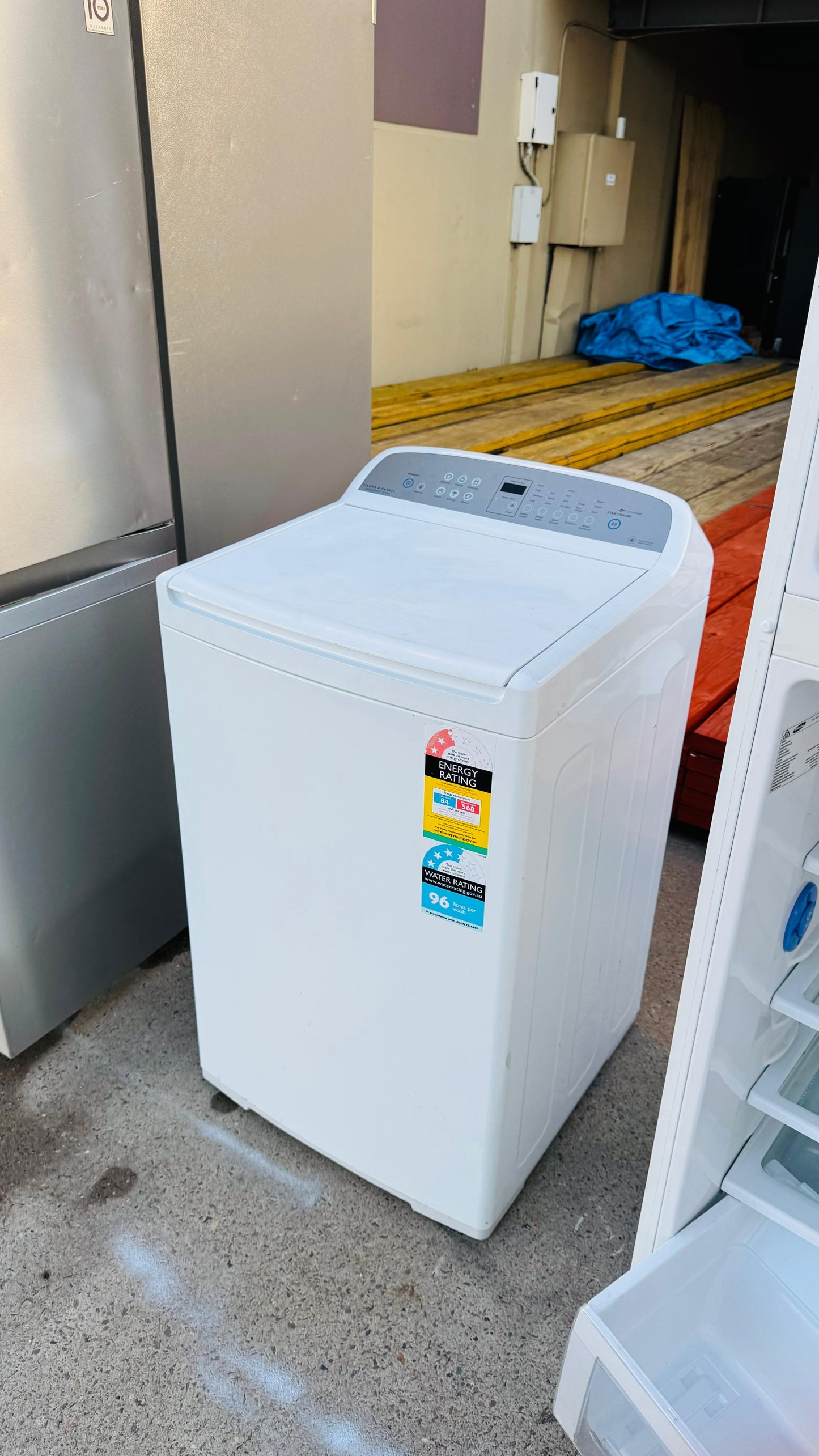 FISHER AND PAYKEL 8.5KGS TOP LOADER WASHING MACHINE