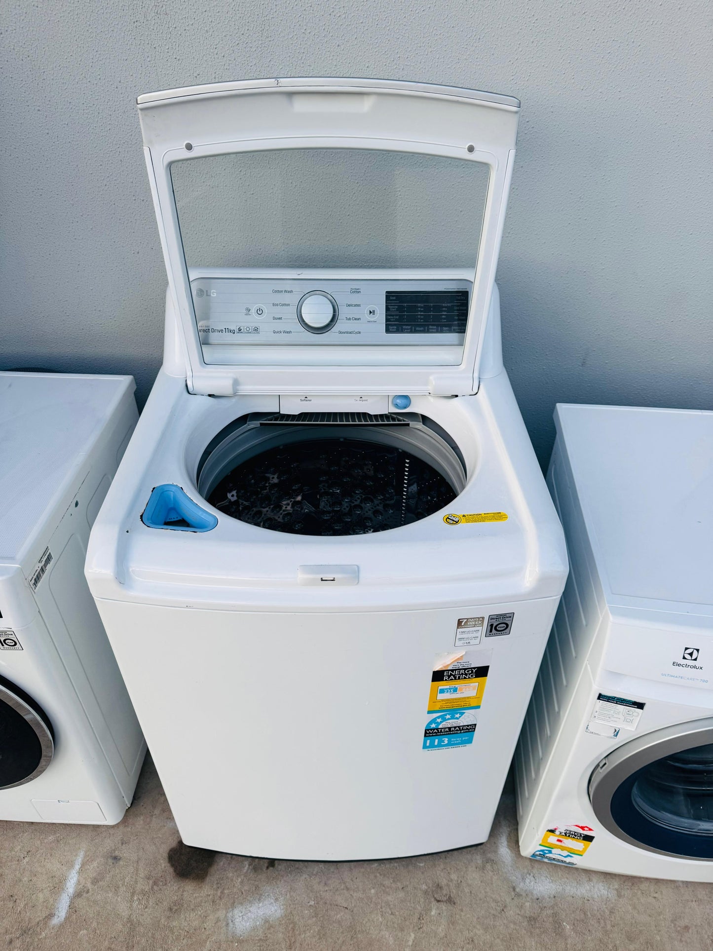 LG 11 KGS TOP LOADER WASHING MACHINE