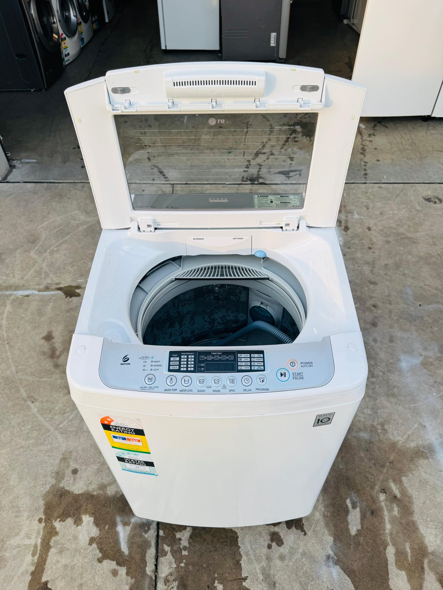 LG 6.5 KGS TOP LOADER WASHING MACHINE