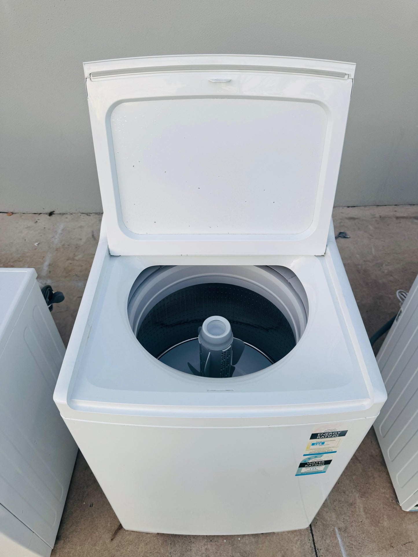 FISHER AND PAYKEL 10KGS TOP LOADER WASHING MACHINE