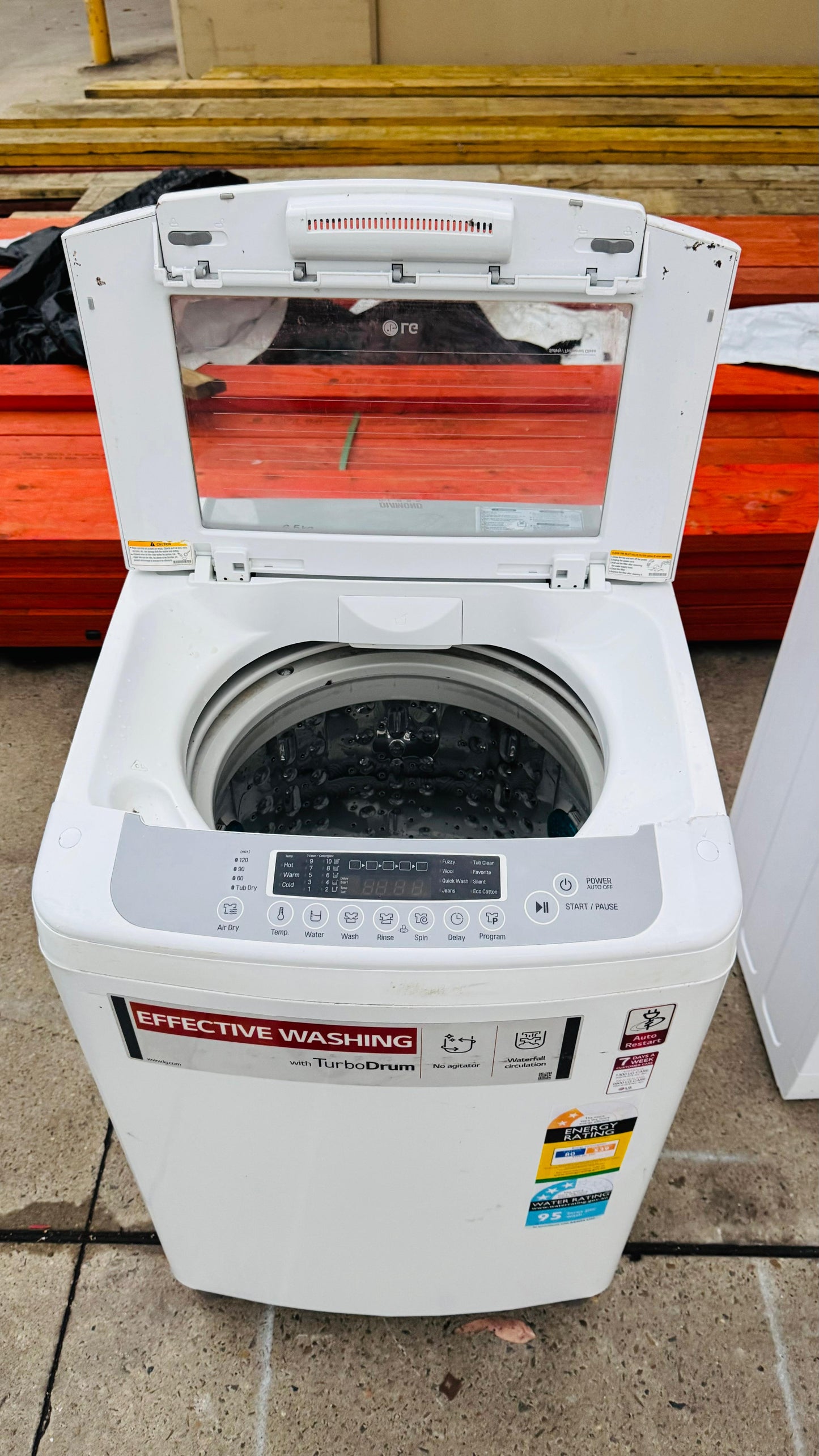 LG 6.5KGS TOP LOADER WASHING MACHINE