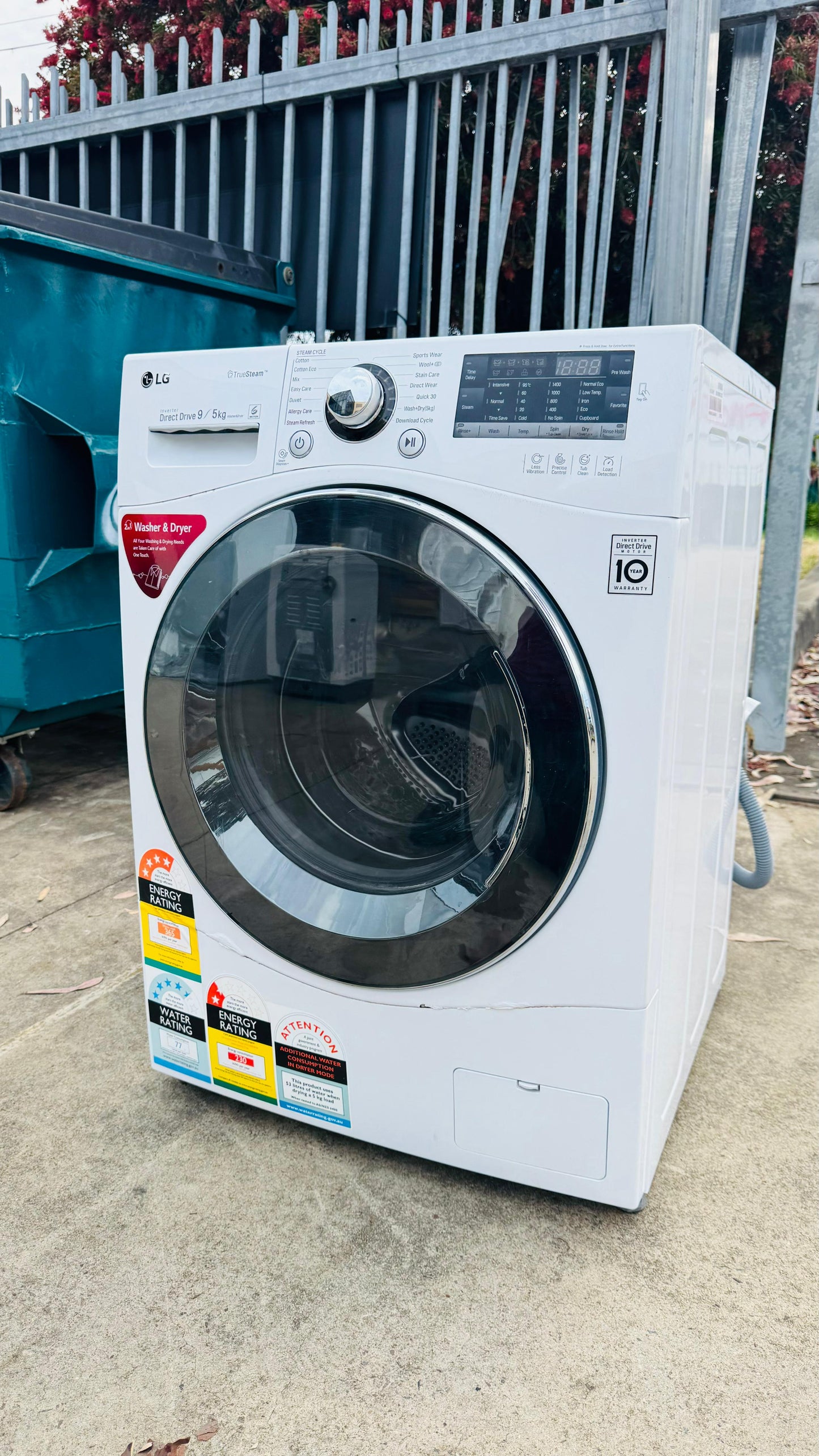 LG 9KGS FRONT LOADER WASHING MACHINE