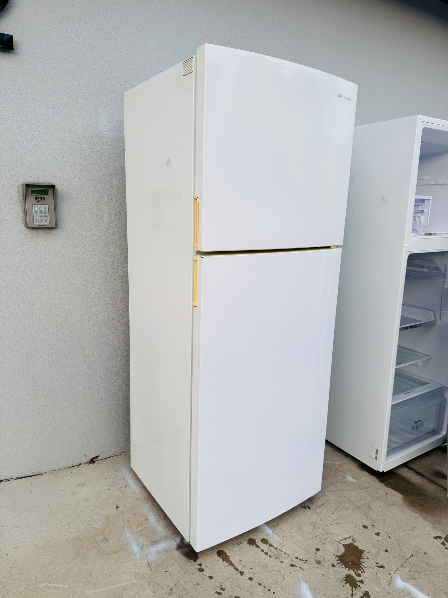 SAMSUNG 450 LITRES FRIDGE FREEZER