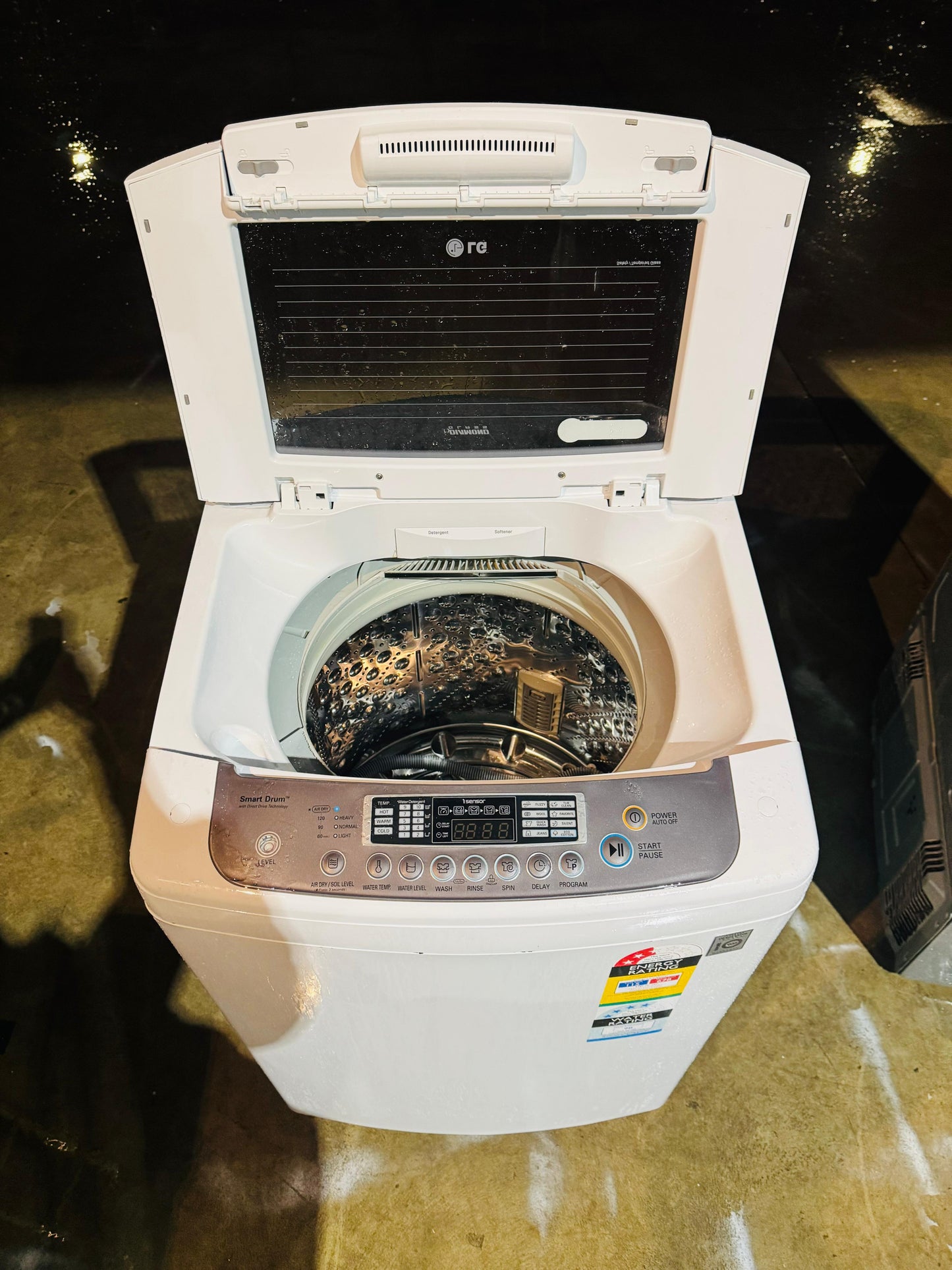 LG 9.5KGS TOP LOADER WASHING MACHINE