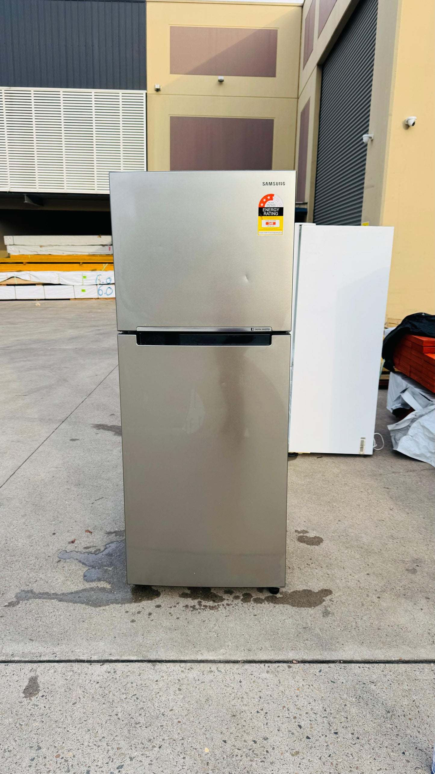 SAMSUNG 400 LITRES FRIDGE FREEZER
