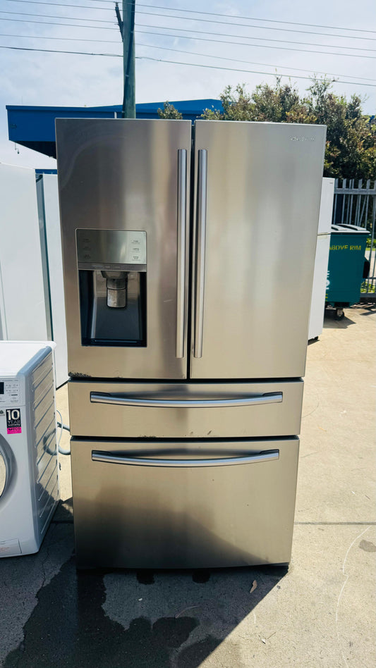 SAMSUNG 680 LITRES FRENCH DOOR FRIDGE FREEZER