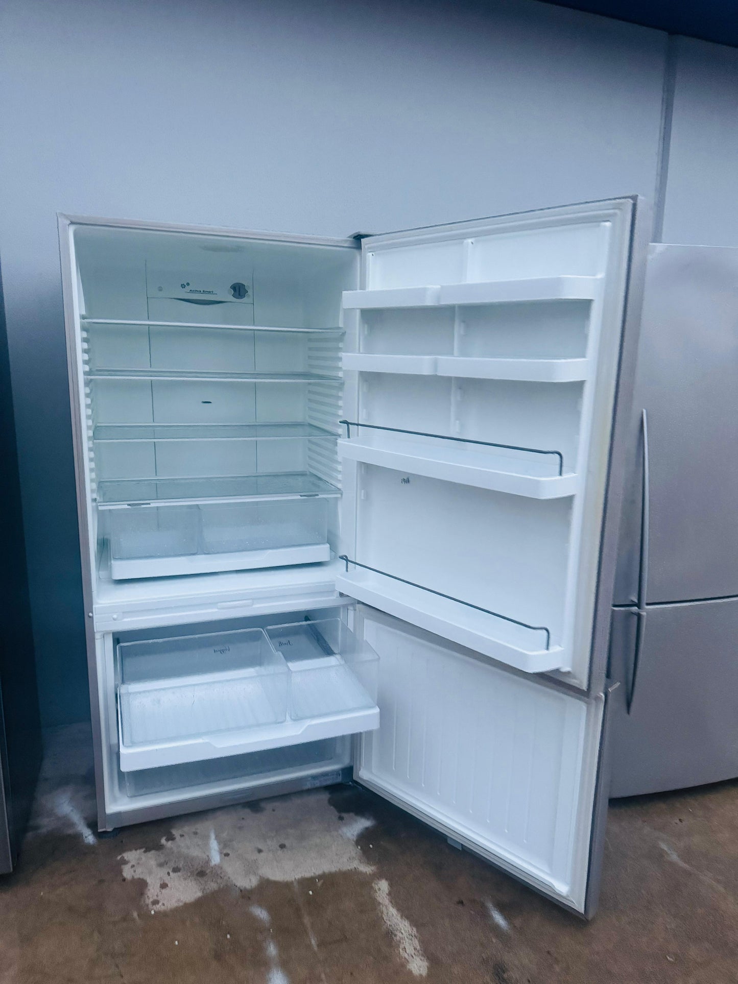 FISHER AND PAYKEL 519 LITRES FRIDGE FREEZER