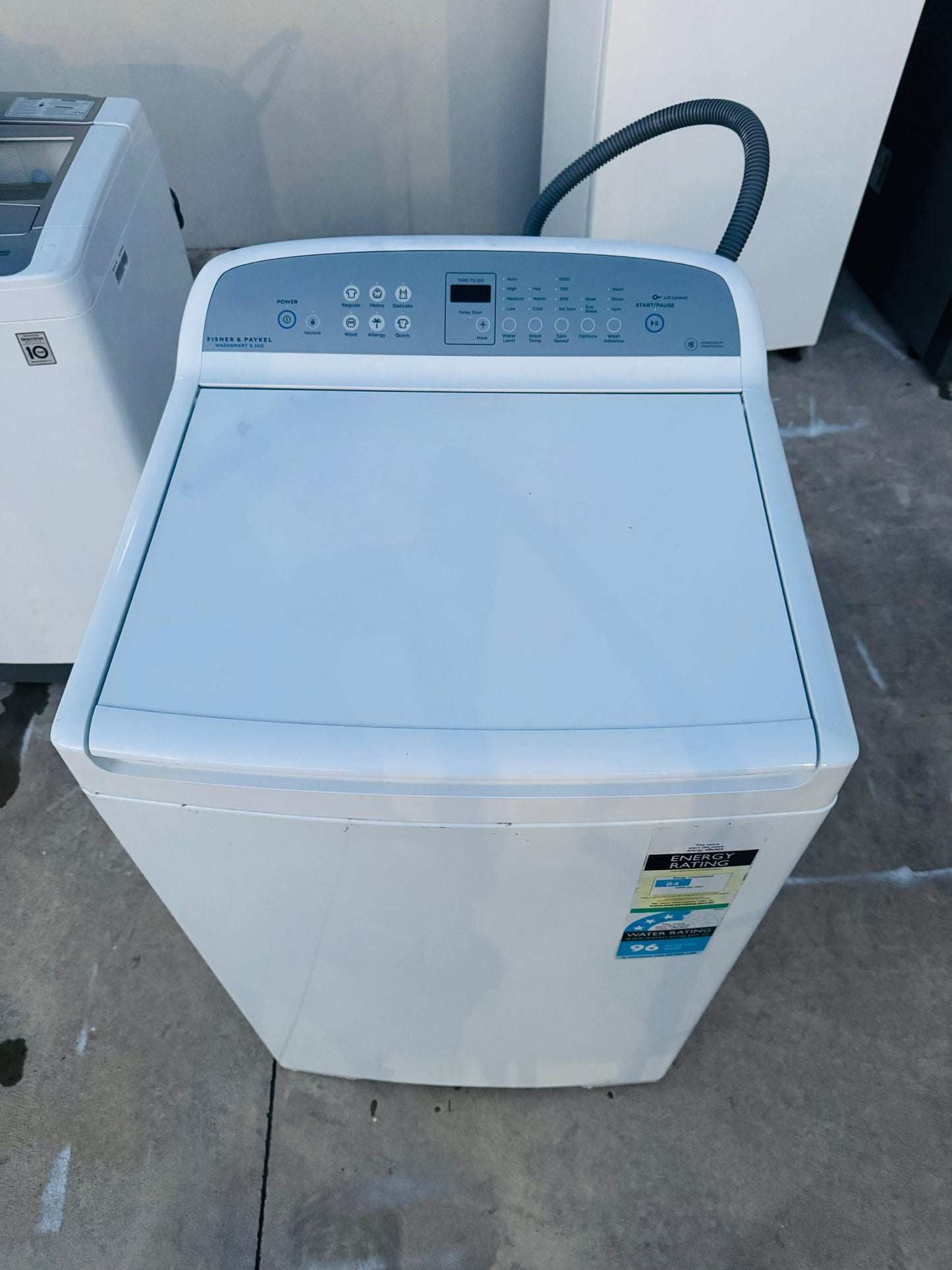 FISHER & PAYKEL 8.5 KGS TOP LOADER WASHING MACHINE