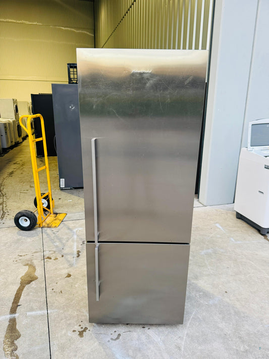 FISHER AND PAYKEL 403 LITRES FRIDGE FREEZER