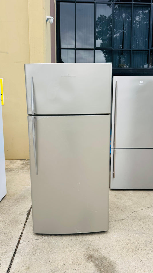 FISHER AND PAYKEL 517 LITRES FRIDGE FREEZER