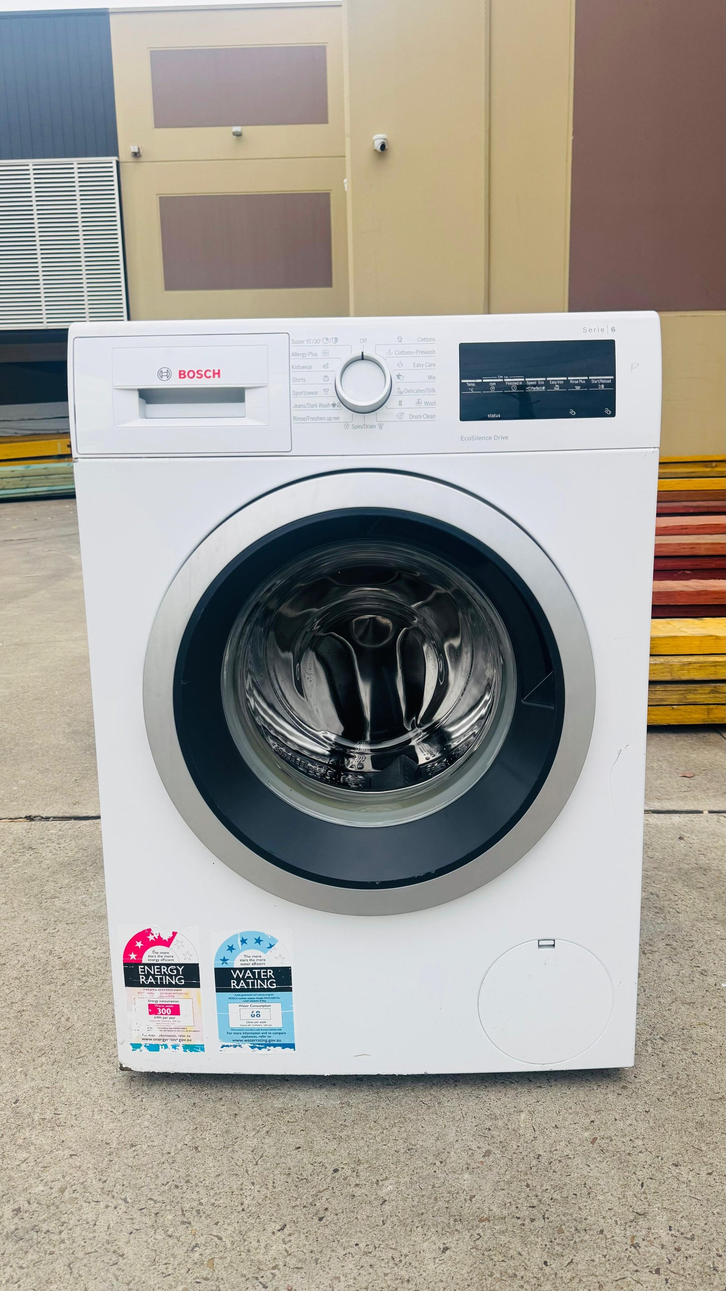 BOSCH 8KGS FRONT LOADER WASHING MACHINE