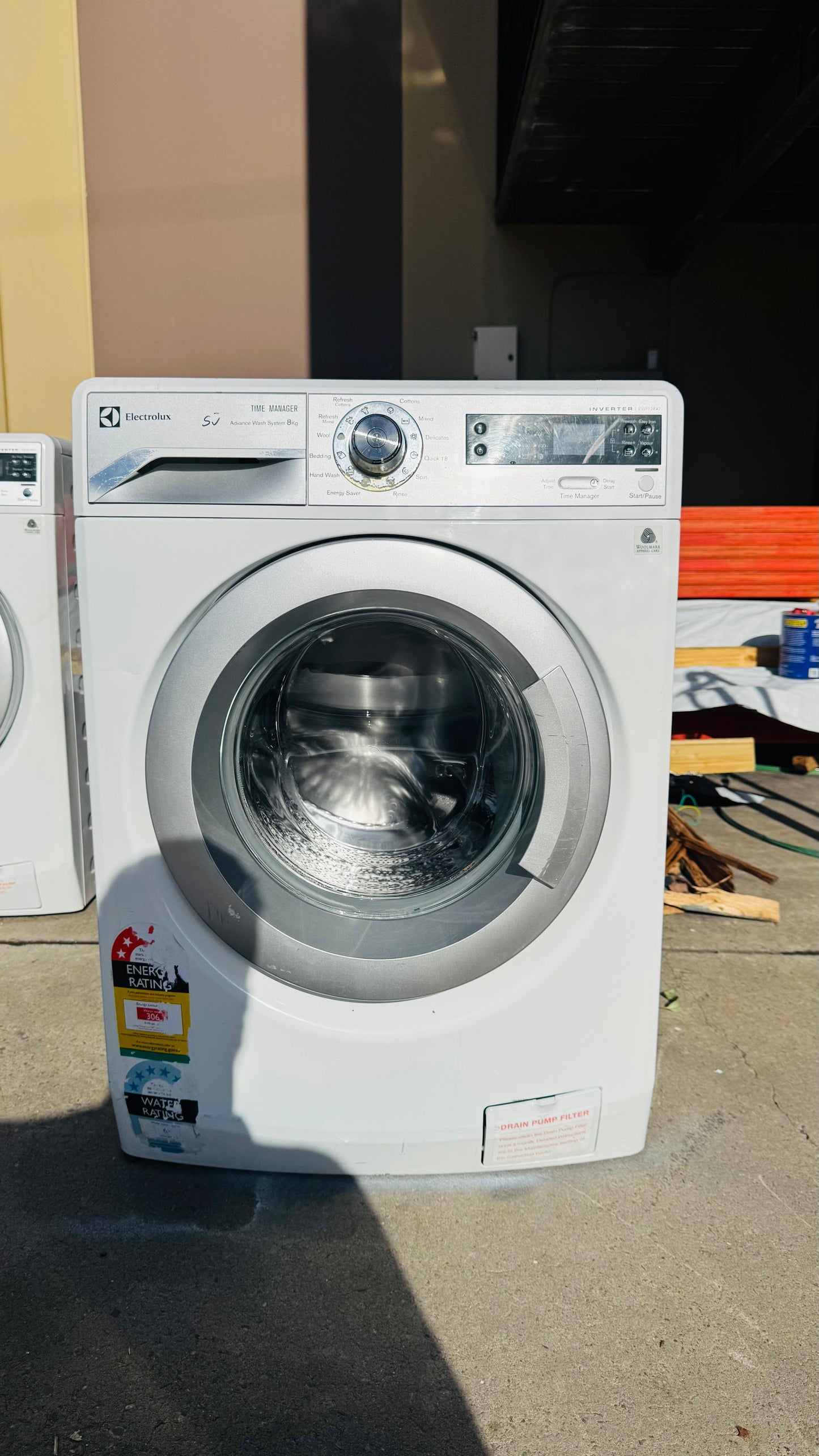 ELECTROLUX 8KGS FRONT LOADER WASHING MACHINE