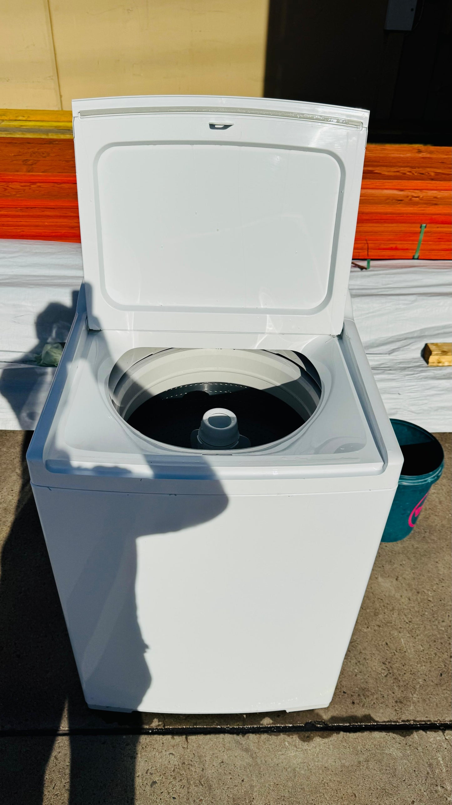 FISHER AND PAYKEL 10KGS TOP LOADER WASHING MACHINE