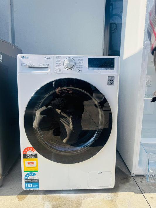 LG 12 KGS FRONT LOADER WASHING MACHINE