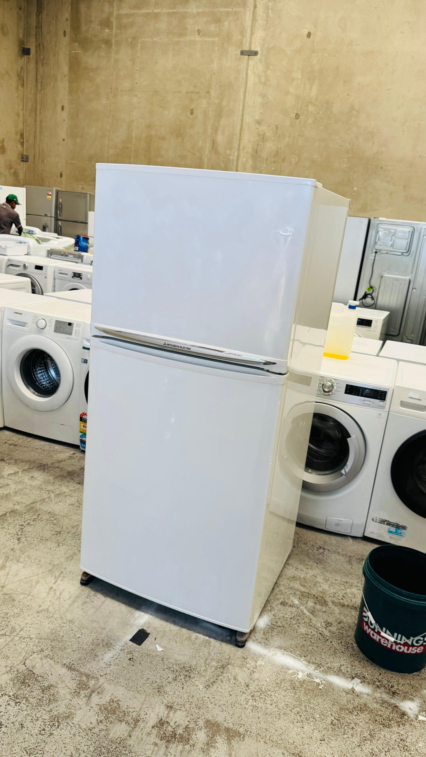 MITSUBUSHI 508 LITRES FRIDGE FREEZER