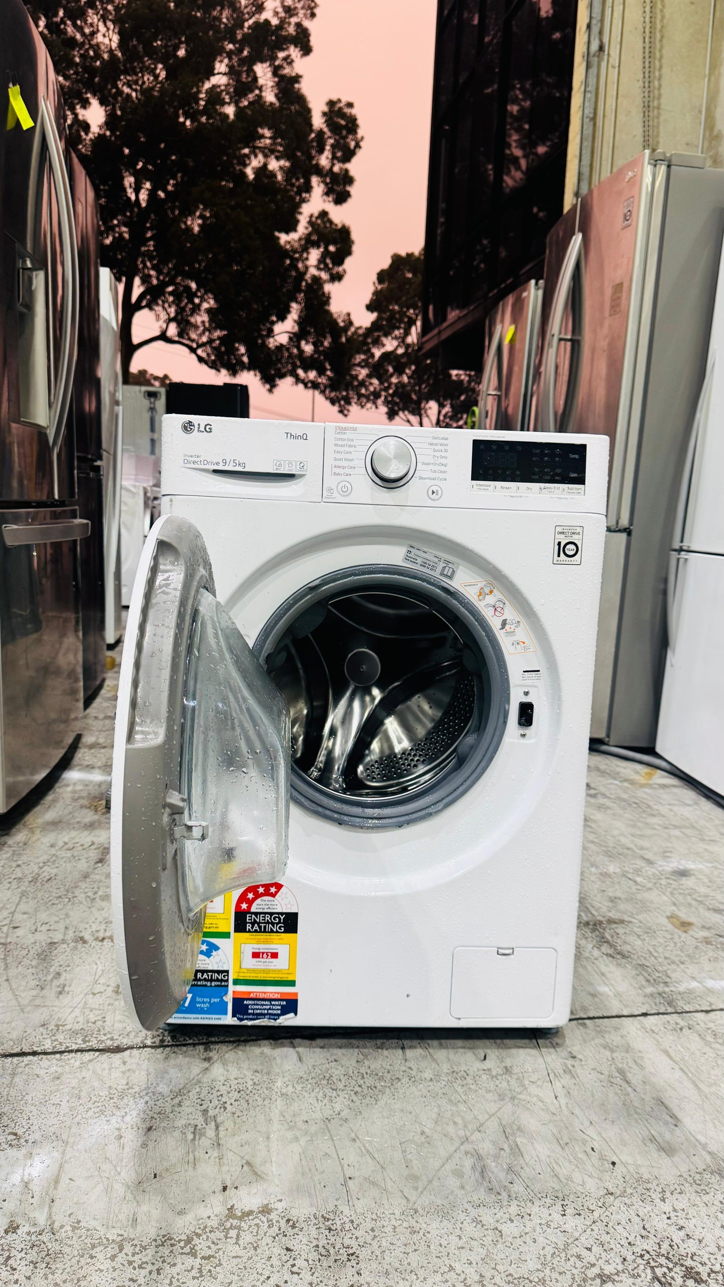 LG 9KGS FRONT LOADER WASHING MACHINE