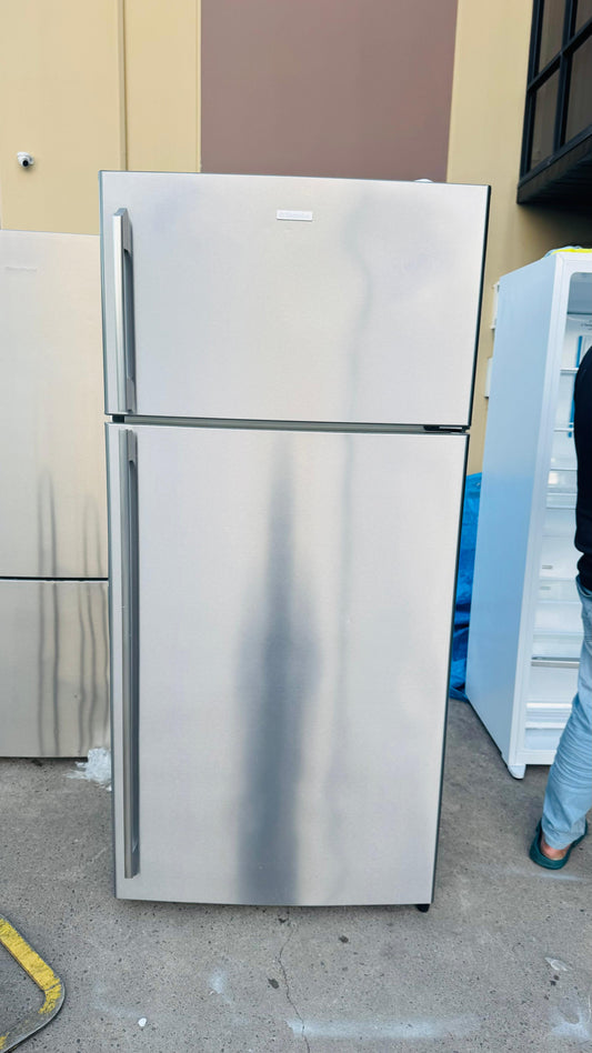 ELECTROLUX 520 LITRES FRIDGE FREEZER