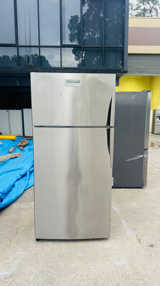 WESTINGHOUSE 517 LITRES FRIDGE FREEZER