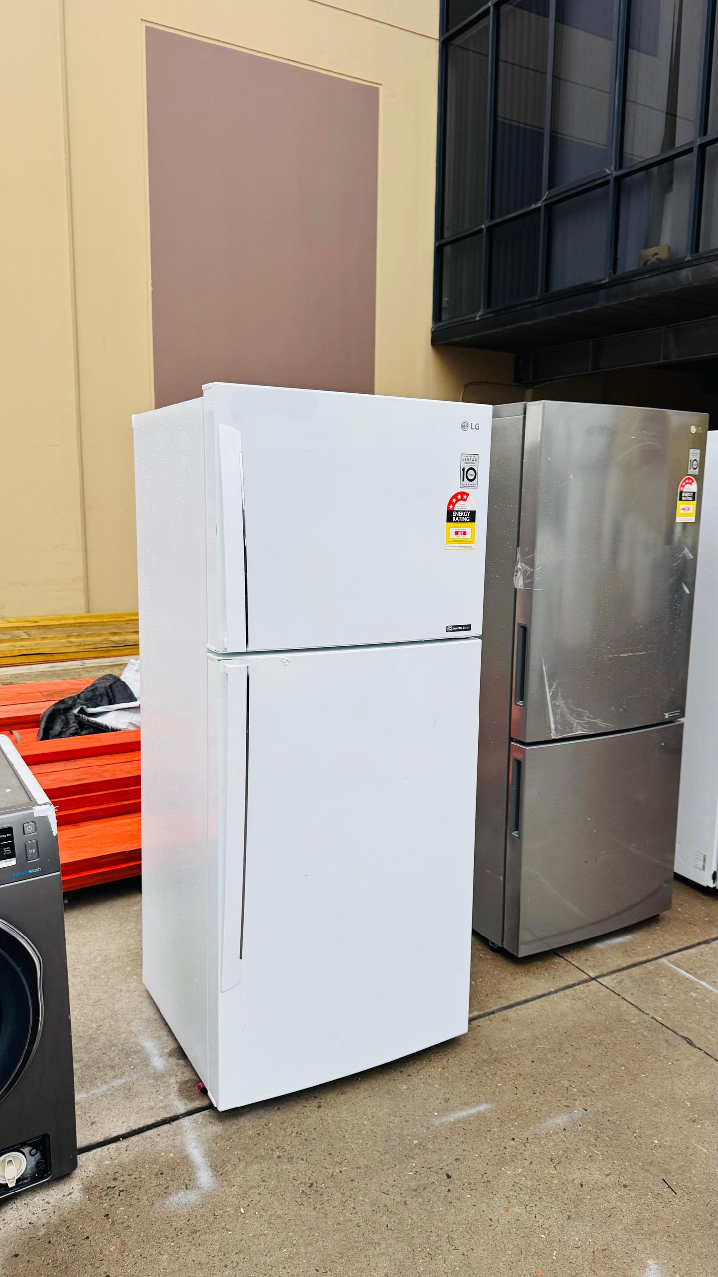 LG 441 LITRES FRIDGE FREEZER