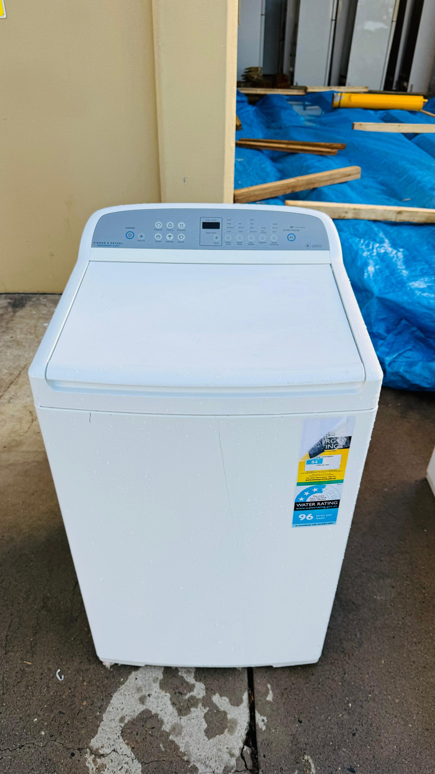 FISHER AND PAYKEL 8.5KGS TOP LOADER WASHING MACHINE