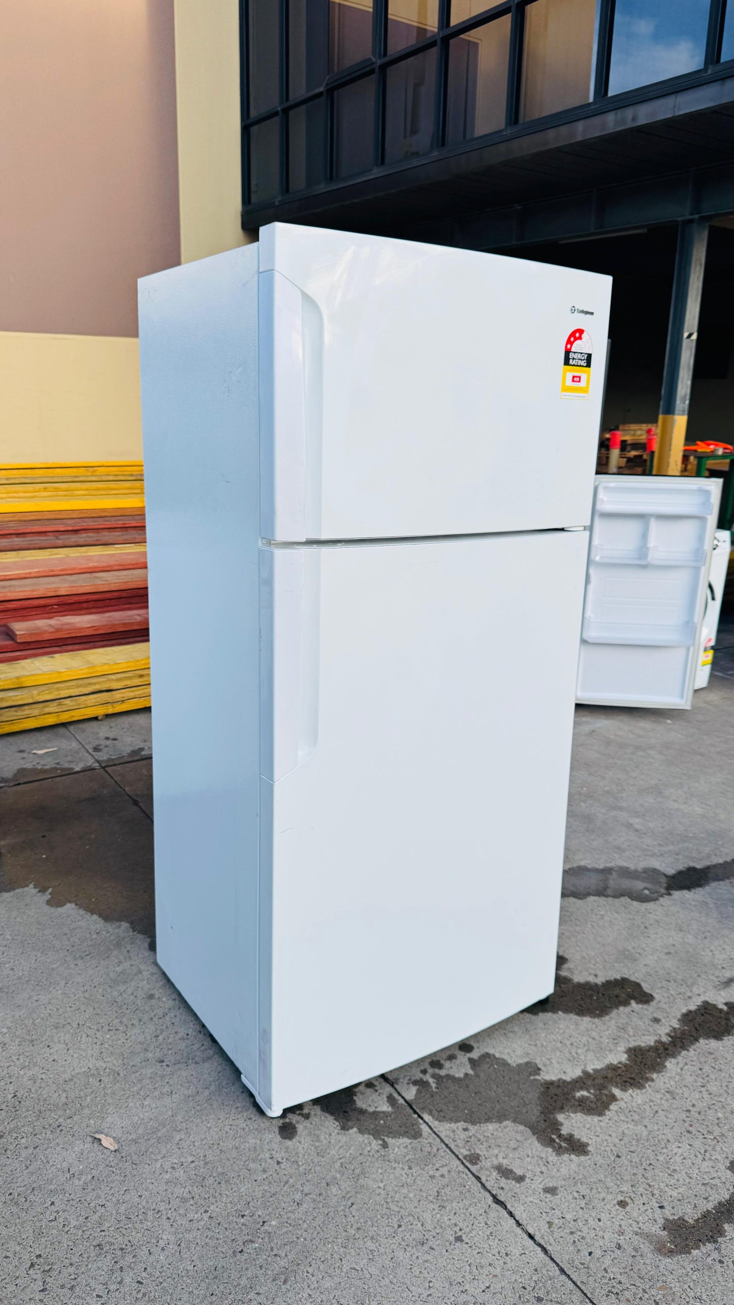 WESTINGHOUSE 537 LITRES FRIDGE FREEZER