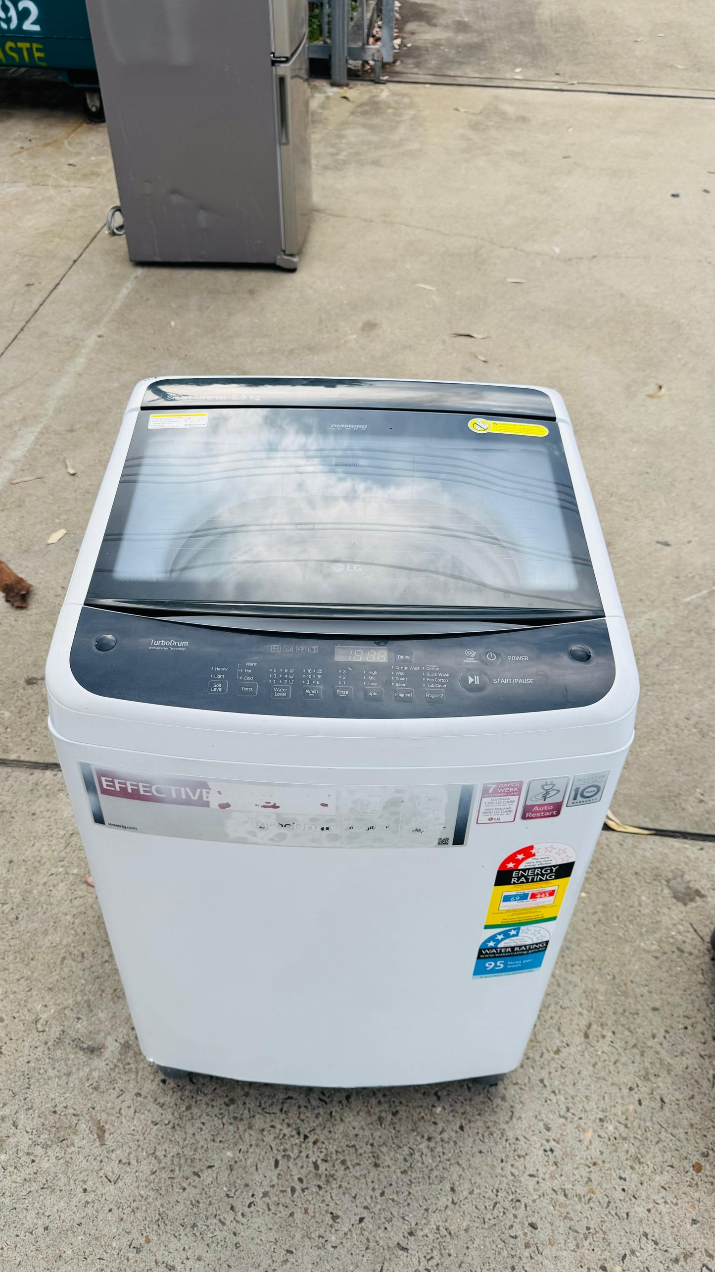 LG 6.5KGS TOP LOADER WASHING MACHINE