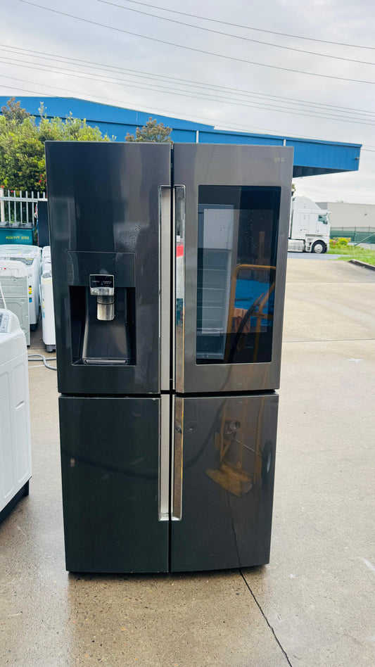 SAMSUNG 671 LITRES QUAD DOOR FRIDGE FREEZER