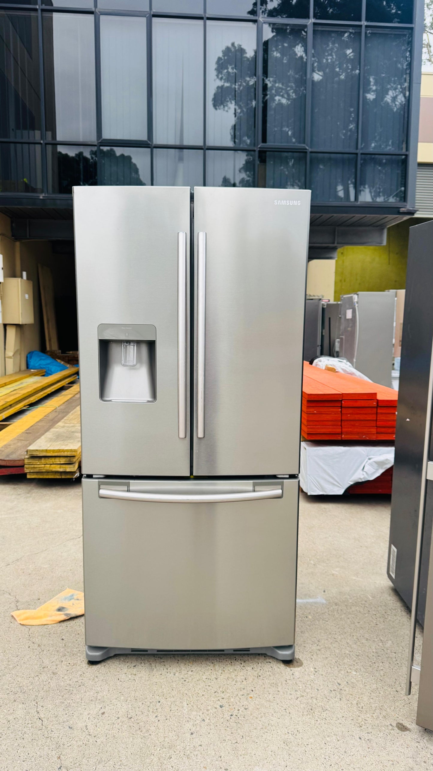 SAMSUNG 579 LITRES FRENCH DOOR FRIDGE FREEZER