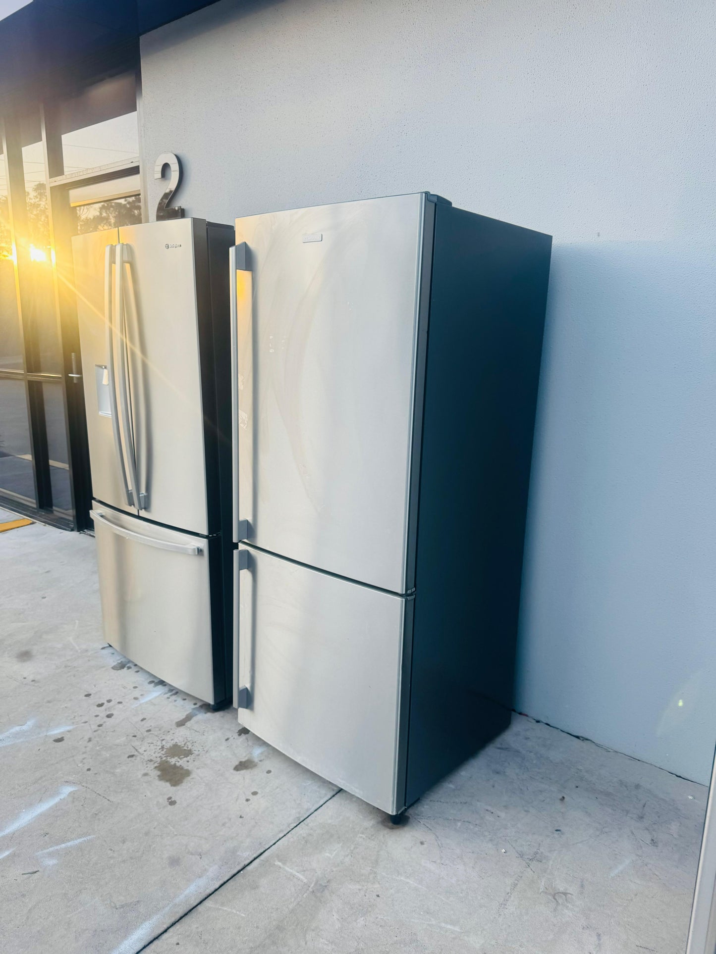 ELECTROLUX 430 LITRES FRIDGE FREEZER