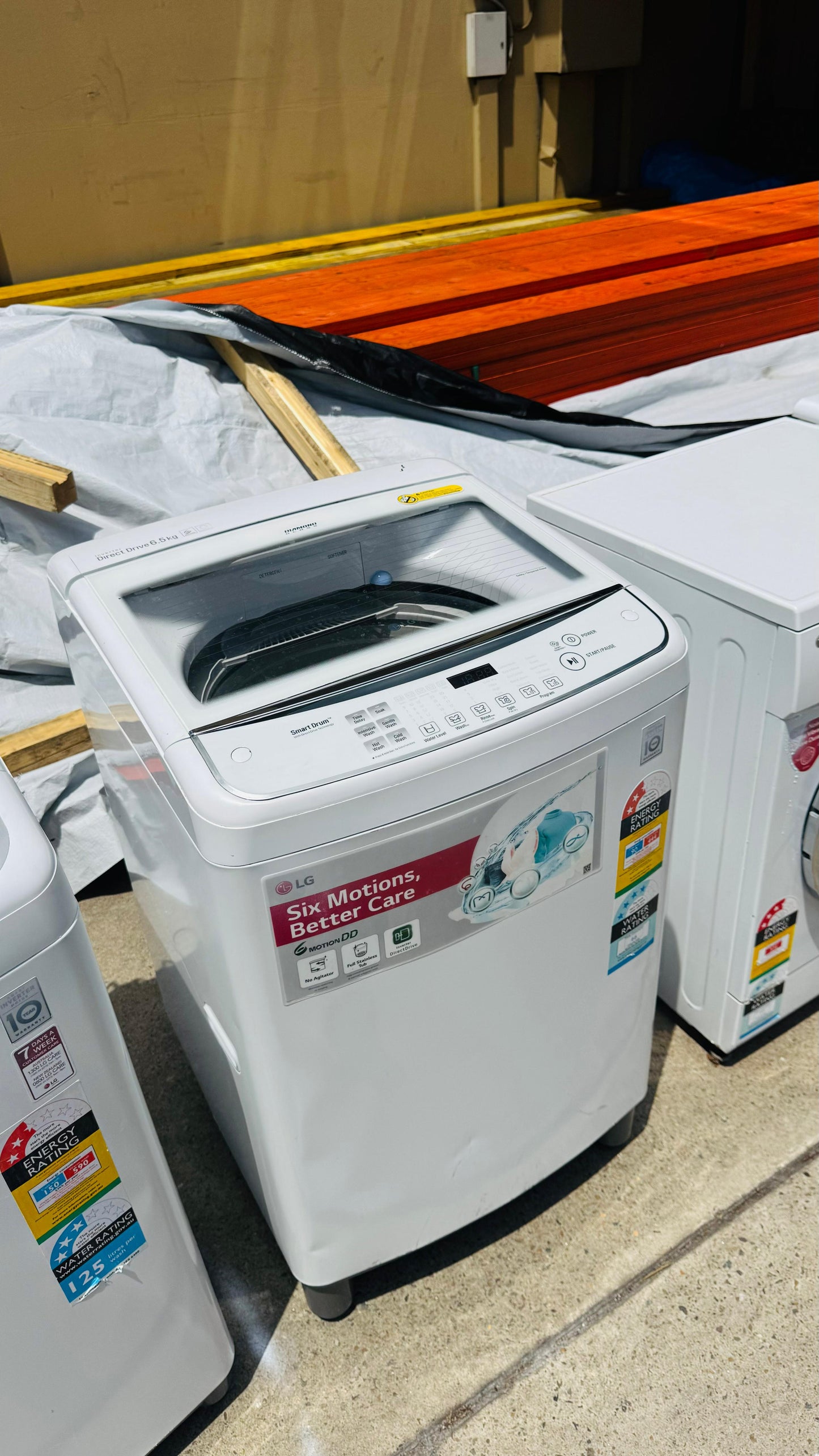 LG 6.5KGS TOP LOADER WASHING MACHINE