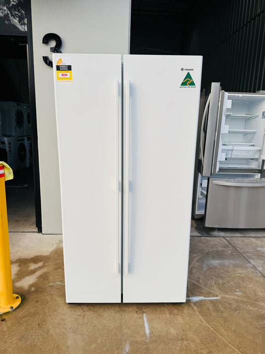 WESTING HOUSE SIDE BY SIDE 606 LITRES FRIDGE FREEZER