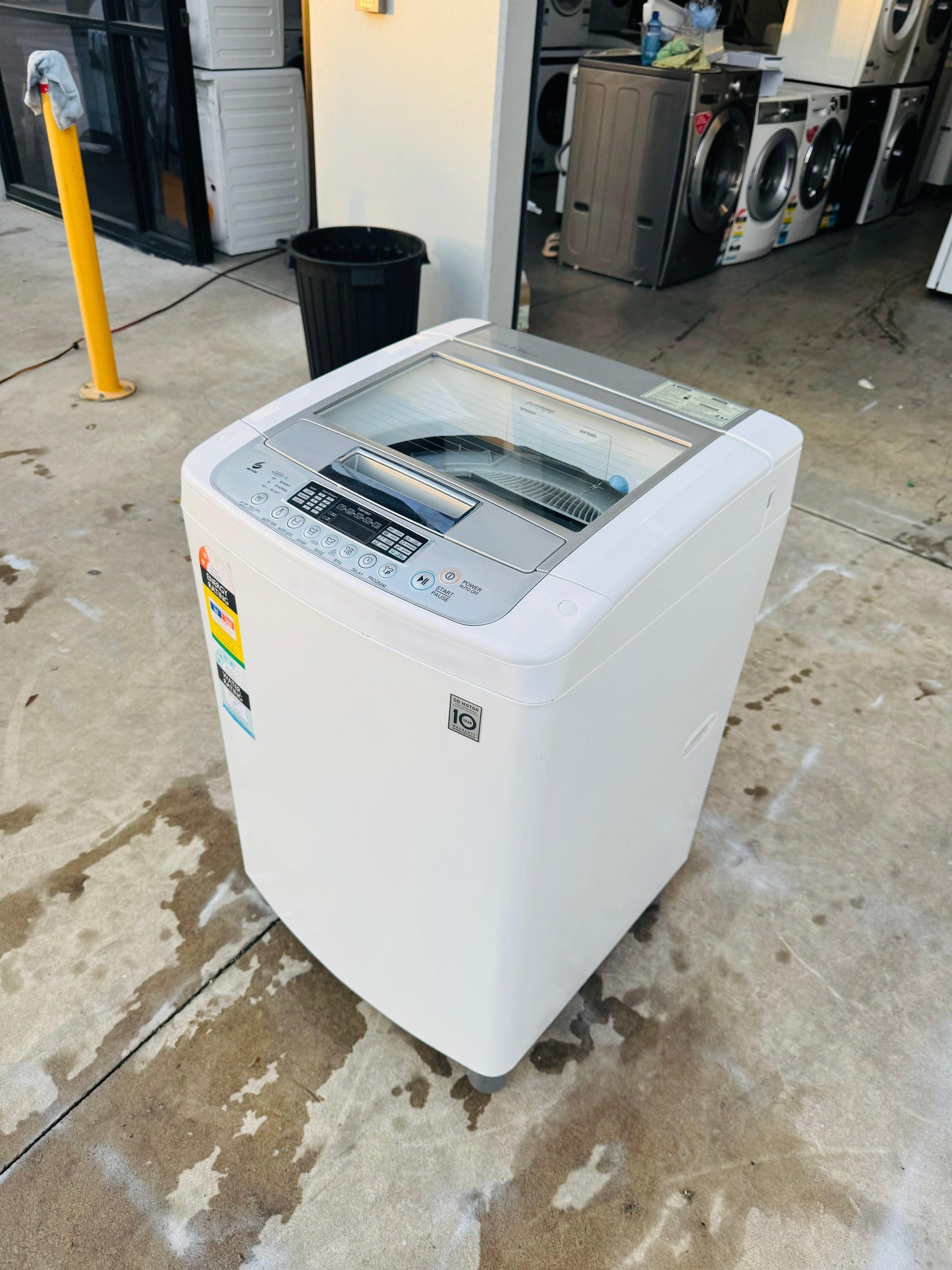LG 6.5 KGS TOP LOADER WASHING MACHINE