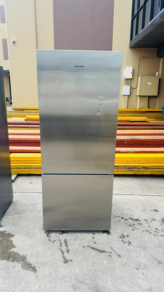 FISHER AND PAYKEL 442 LITRES FRIDGE FREEZER