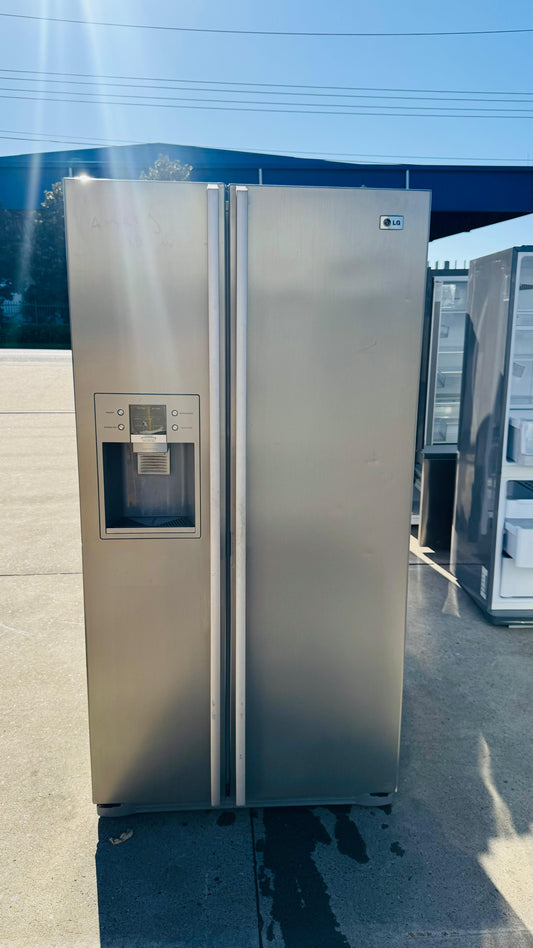 LG SIDE BY SIDE 567 LITRES FRIDGE FREEZER