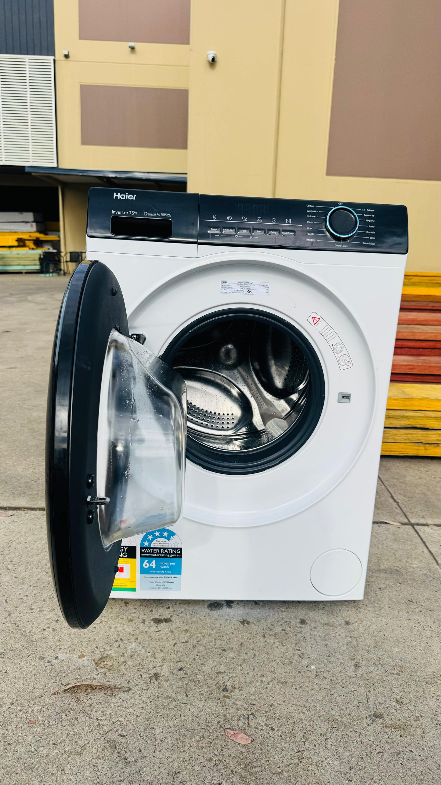 HAIER 7.5KGS FRONT LOADER WASHING MACHINE