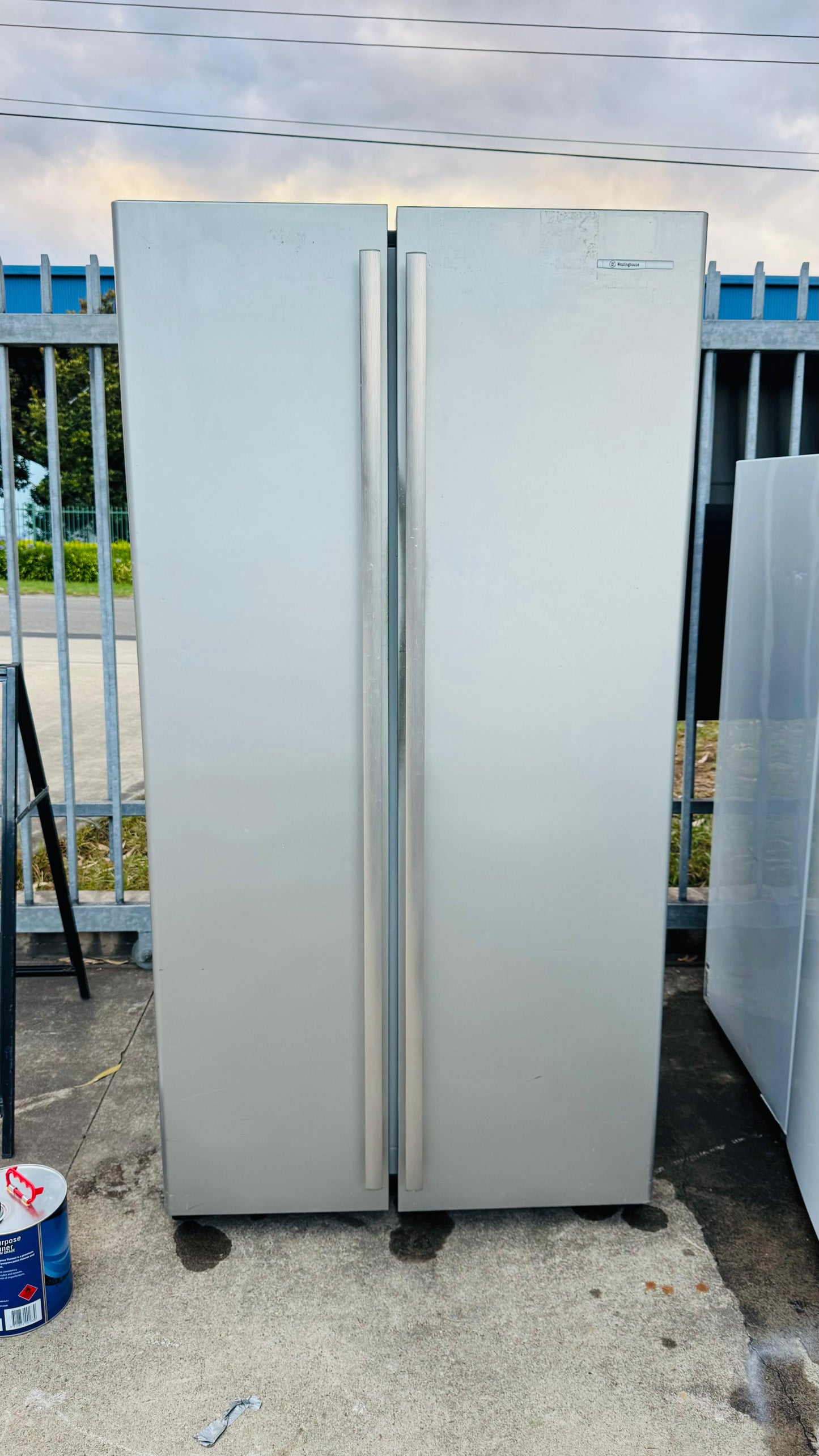 WESTINGHOUSE SIDE BY SIDE 606 LITRES FRIDGE FREEZER