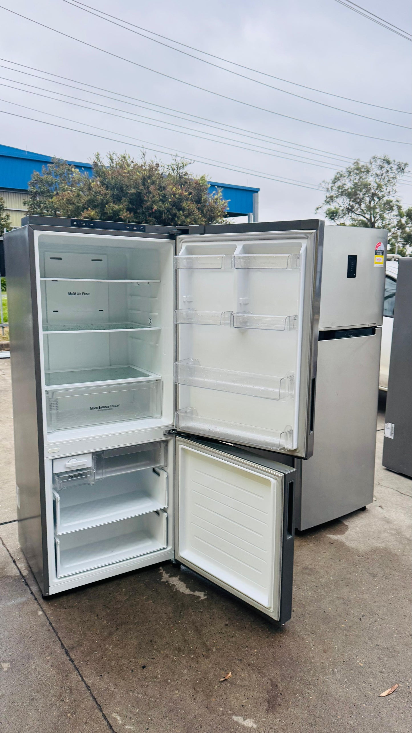 LG 450 LITRES FRIDGE FREEZER