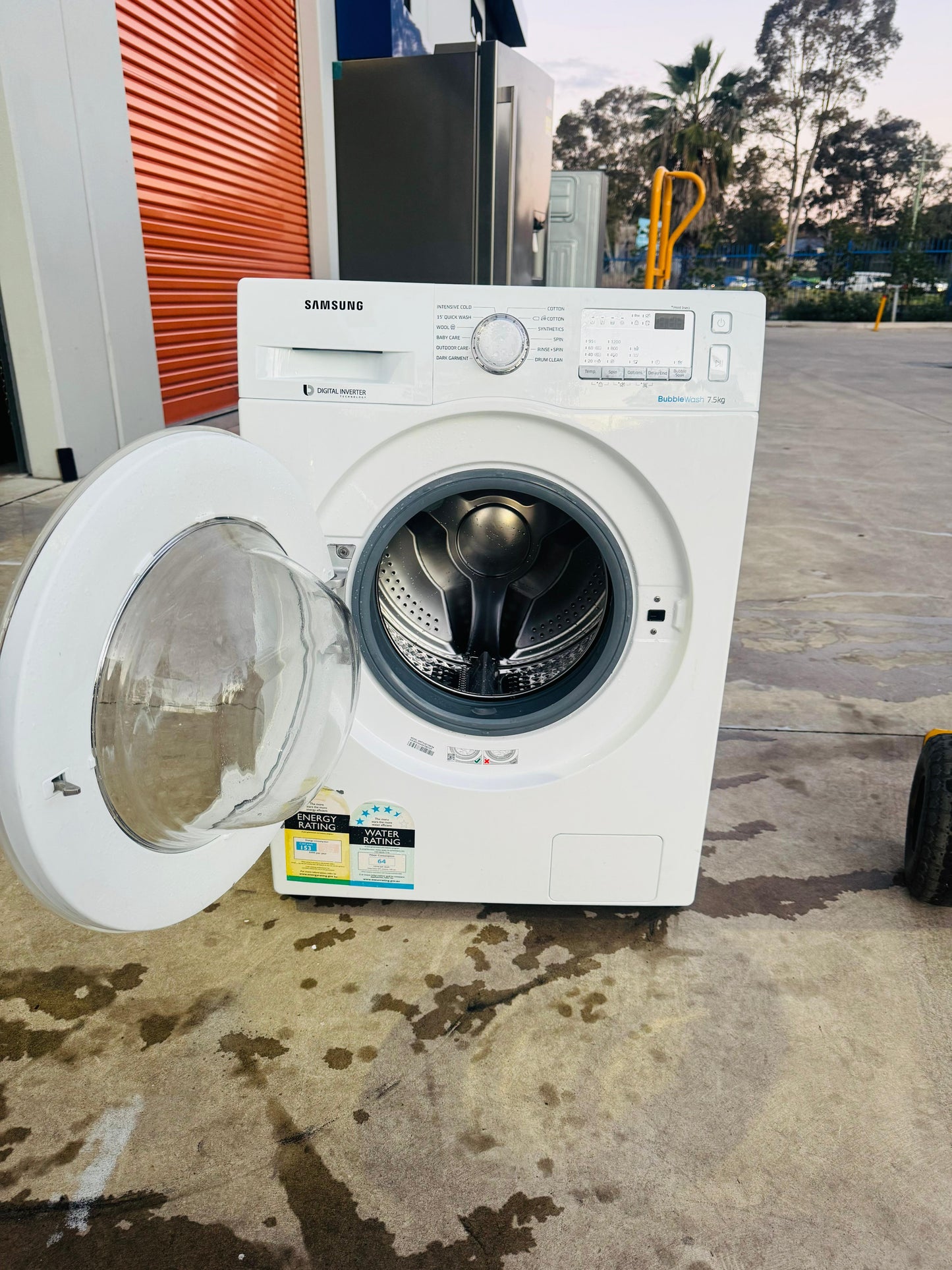 SAMSUNG 7.5 KGS FRONT LOADER WASHING MACHINE