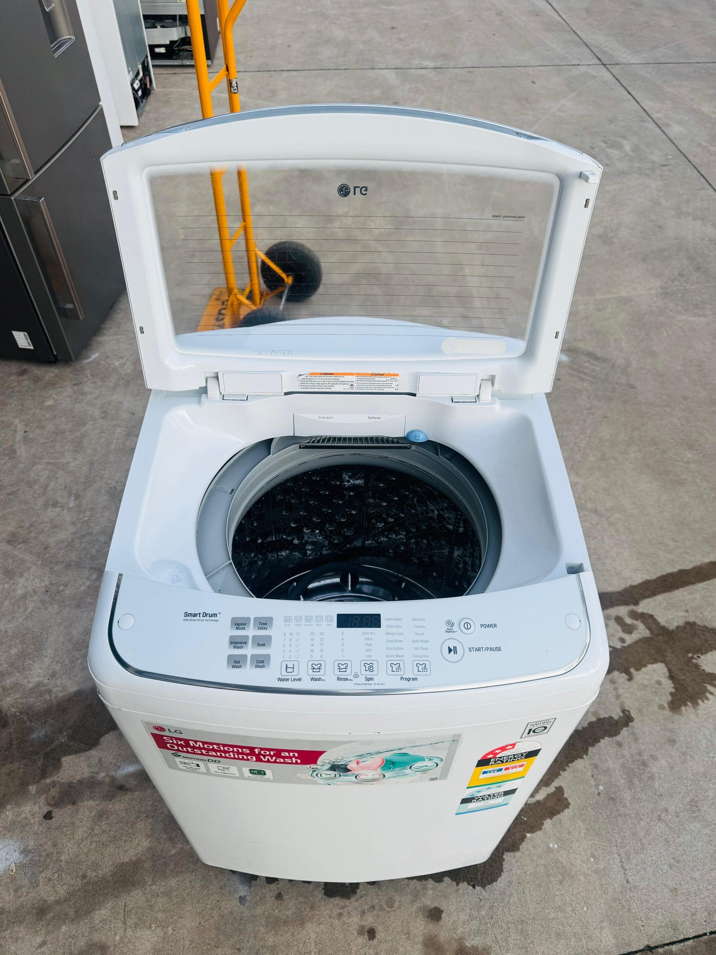 LG 9.5 KGS TOP LOADER WASHING MACHINE