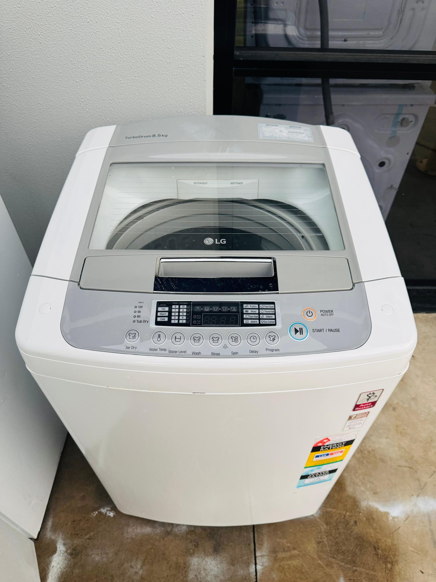 LG 8.5 KGS TOP LOADER WASHING MACHINE